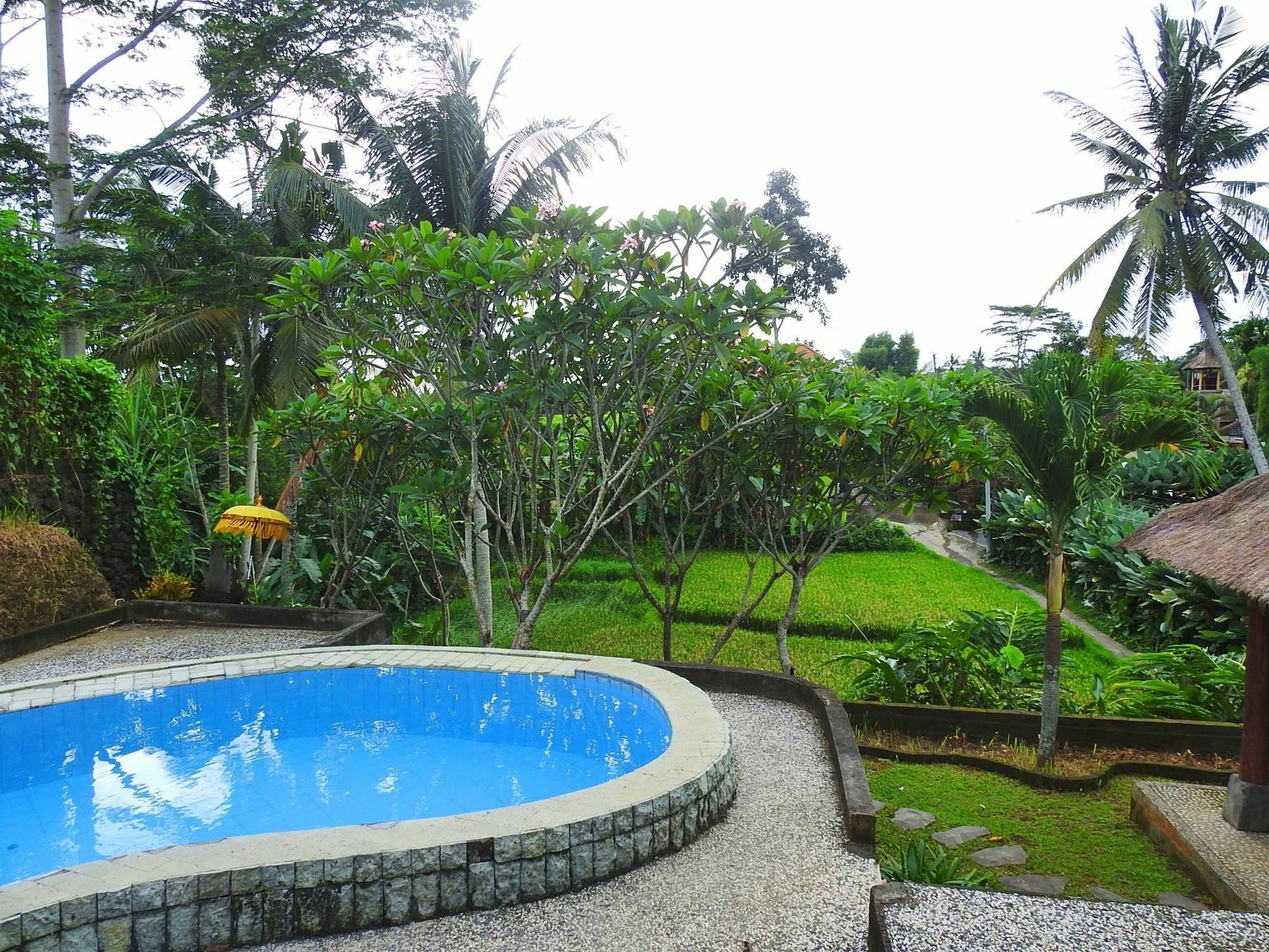 Mandala Hostel Ubud Экстерьер фото